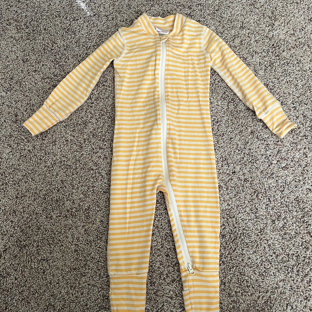 NWOT Hanna Andersson Soft Pajamas 6-12 Months